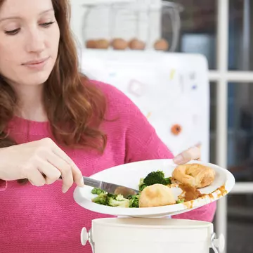 10 trucuri ca să reduci risipa de mâncare din casa ta