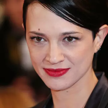Cum răspunde actrița Asia Argento la acuzațiile de agresiune sexuală