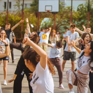 5 motive să mergi la Ideo Ideis, singurul festival de teatru alternativ pentru liceenii din România