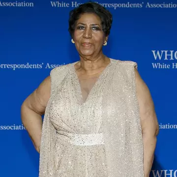Vedetele de peste ocean îi aduc un tribut Arethei Franklin: „Regina a murit. Trăiască regina”