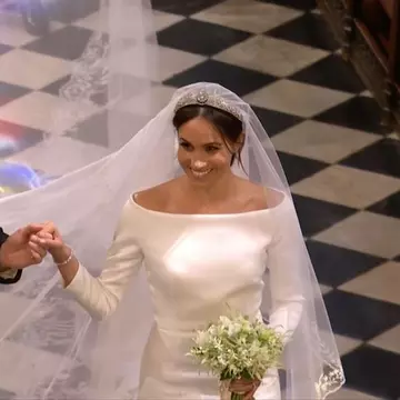 Motivul înduioșător pentru care Meghan Markle nu a aruncat buchetul de mireasă