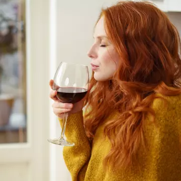 5 proprietăți extraordinare ale vinului