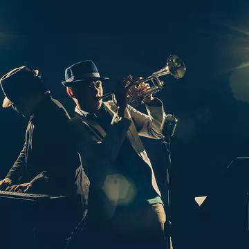 Astăzi este Ziua Naţională a Spaniei! 5 piese în limba spaniolă care te-au inspirat de-a lungul timpului