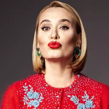 Andreea Esca, revoltată pe conturile de socializare: „Cât costa să n-ai niciun Dumnezeu?”