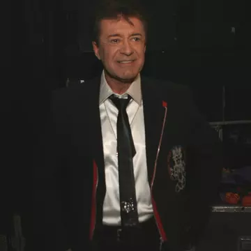 Ce face și cum arată Gabriel Dorobanțu la 18 ani de când a părăsit Bucureștiul