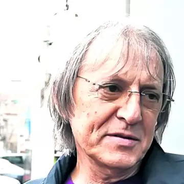 Mihai Constantinescu, internat de urgență la spital