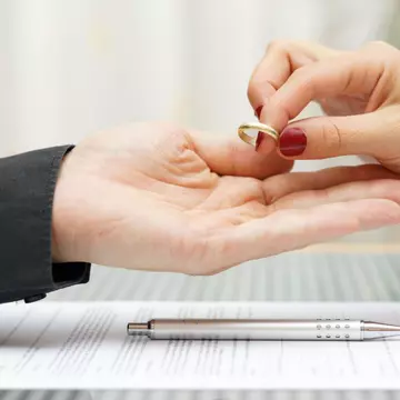 Concediu pentru persoanele care trec printr-un divorț