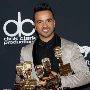 Luis Fonsi a doborât șapte recorduri Guinness cu hitul „Despacito”