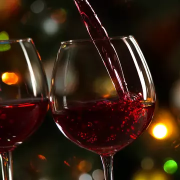 Arheologii chinezi ar fi descoperit un vin vechi de 2.000 de ani, într-un mormânt