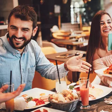 Thanksgiving sau Ziua Recunoștinței. Americanii sărbătoresc azi în familie