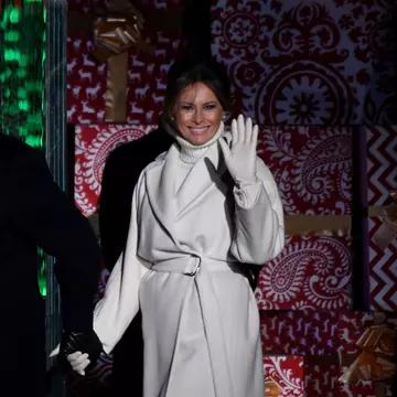 Melania Trump a aprins luminițele din bradul de Crăciun