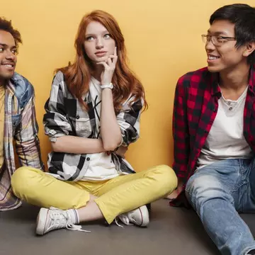 10 semne că nu ești pregătită să ieși la întâlniri după o despărțire