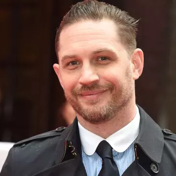 Tom Hardy a primit titlul de Comandant al Celui mai Excelent Ordin al Imperiului Britanic