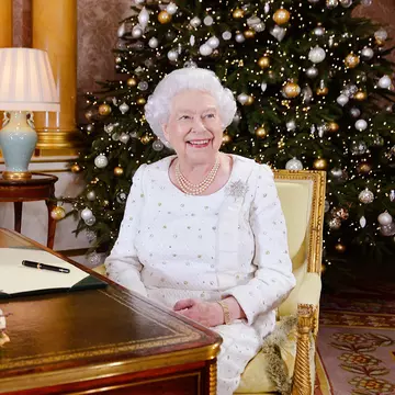 Cum a fost decorat de Crăciun Palatul Buckingham