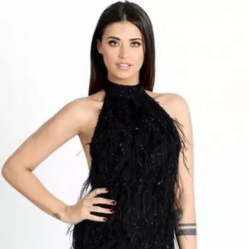 Antonia este în doliu! Bunicul ei tocmai s-a stins din viață