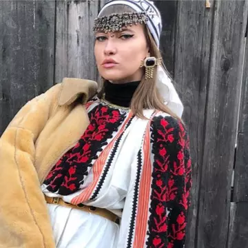 Ce spune Iulia Albu despre Lidia Buble: "Îți mai și atârnă anumite lucruri în părți anatomice necorespunzătoare"