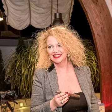 Oana Lis pregătește lansarea unei cărți despre viața sa: "Vreau să scriu despre trauma violului"