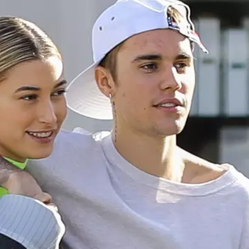 Hailey Baldwin, mărturisiri uluitoare: „Sufăr, am temeri, am îndoieli”