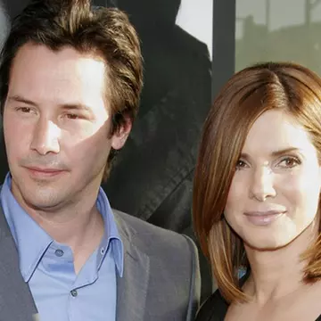 Sandra Bullock a dezvăluit că a fost îndrăgostită de Keanu Reeves