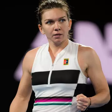 Simona Halep a fost învinsă de Serena Williams în optimile Australian Open