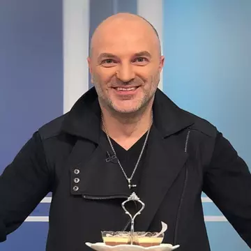 Dan Capatos, despre povestea de dragoste cu soția sa: "Avea nuntă şi a trebuit să o anuleze"
