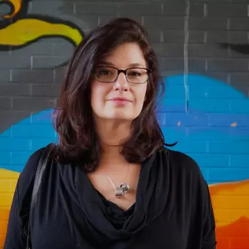 MONA NICOARĂ: „Nina Cassian putea să-ți redea curiozitatea, inocența descoperirii, joaca contagioasă”