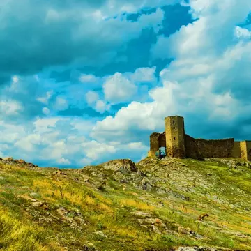 (P) Pătrunde în ținuturile de legendă ale Dobrogei!