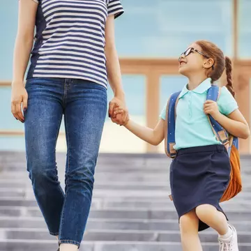 Nu a vrut să dea bani educatoarelor și toți părinții au atacat-o. Ce decizie a luat femeia