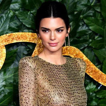 Kendall Jenner, nud în paginile revistei Vogue Italia FOTO
