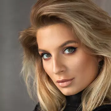 Top 5 reguli si produse de beauty folosite de Ana Baniciu