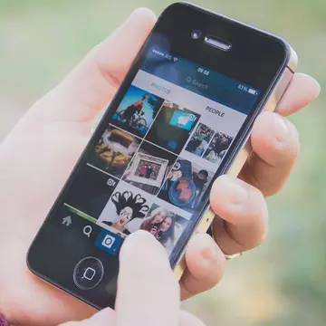 Psiholog: Instagram poate duce la depresie și anxietate