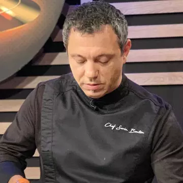 Chef Sorin Bontea face echipă cu familia în bucătărie