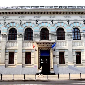 O tânără de 18 ani, elevă la Colegiul Național „Gheorghe Lazăr” din București, a murit de meningită