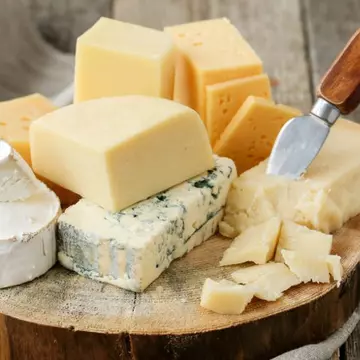 Studiu: Gustul brânzei este influențat de muzică