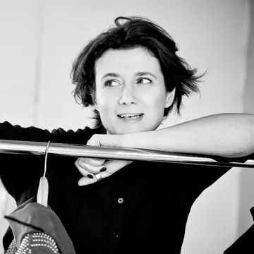 Designerul Silvia Șerban, conferință despre noile materiale eco din industria fashion