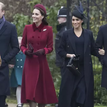 Prinții William și Harry și soțiile lor au lansat un serviciu prin SMS dedicat sănătății mintale