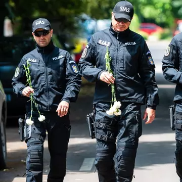 Cine este florarul din Timișoara care i-a făcut să plângă pe ”mascații” din trupele SIAS