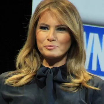 Melania Trump, rochie spectaculoasă de 7.000 dolari, la Londra