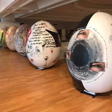 OUALE GRIVITA 53 intra in licitatie la Artmark