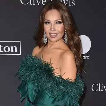 Cum arată dressingul cântăreței mexicane Thalia VIDEO