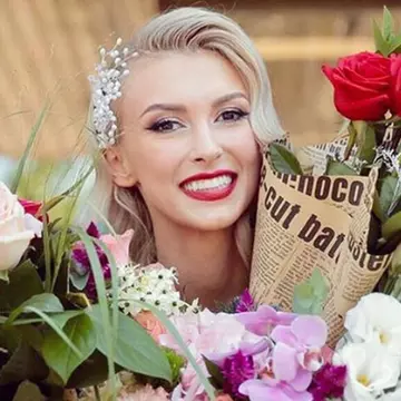 Andreea Bălan s-a căsătorit religios cu George Burcea și și-a botezat fetița