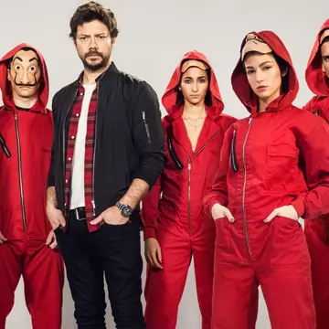 Top 5 seriale în alta limbă decât engleza pe care trebuie să le vezi!