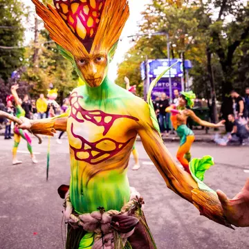 20 de costume de Halloween care îți aduc aminte de Untold