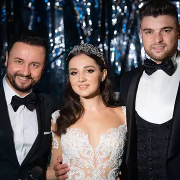 Teodora, fiica lui Gigi Becali, s-a căsătorit. Andra a cântat la petrecere, iar Măruță a prezentat evenimentul