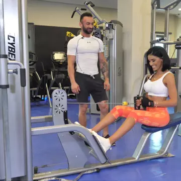 La sala de fitness cu Adelina Pestrițu – Exerciții pentru spate