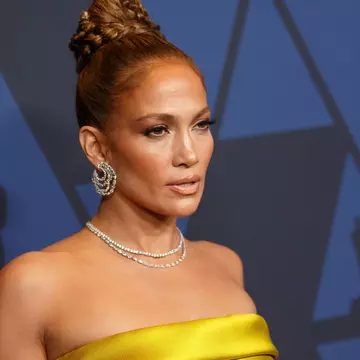 Jennifer Lopez, dezvăluiri cutremurătoare: „Mi-a cerut să îmi scot tricoul...”