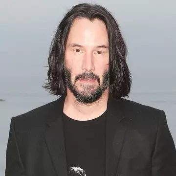 Keanu Reeves are o nouă iubită! Cine este femeia cu care a apărut pe covorul roșu