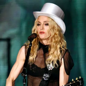 Madonna se iubește cu un tânăr de 25 de ani. Cum arată noul bărbat din viața artistei FOTO
