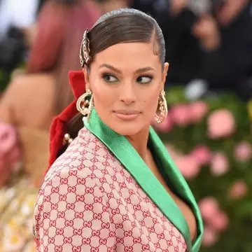 Modelul Ashley Graham a devenit mamă