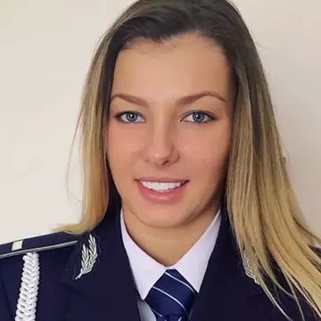 Cine este polițista din Baia Mare cu mii de fani pe Instagram